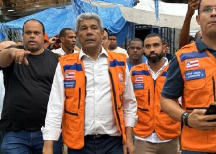 Jerônimo vistoria áreas afetadas pelas fortes chuvas em Santo Amaro