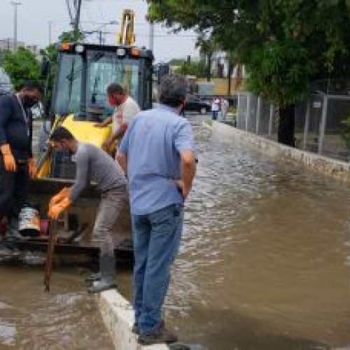Santo Amaro, Simões Filho e Lauro de Freitas ultrapassam média histórica de chuva